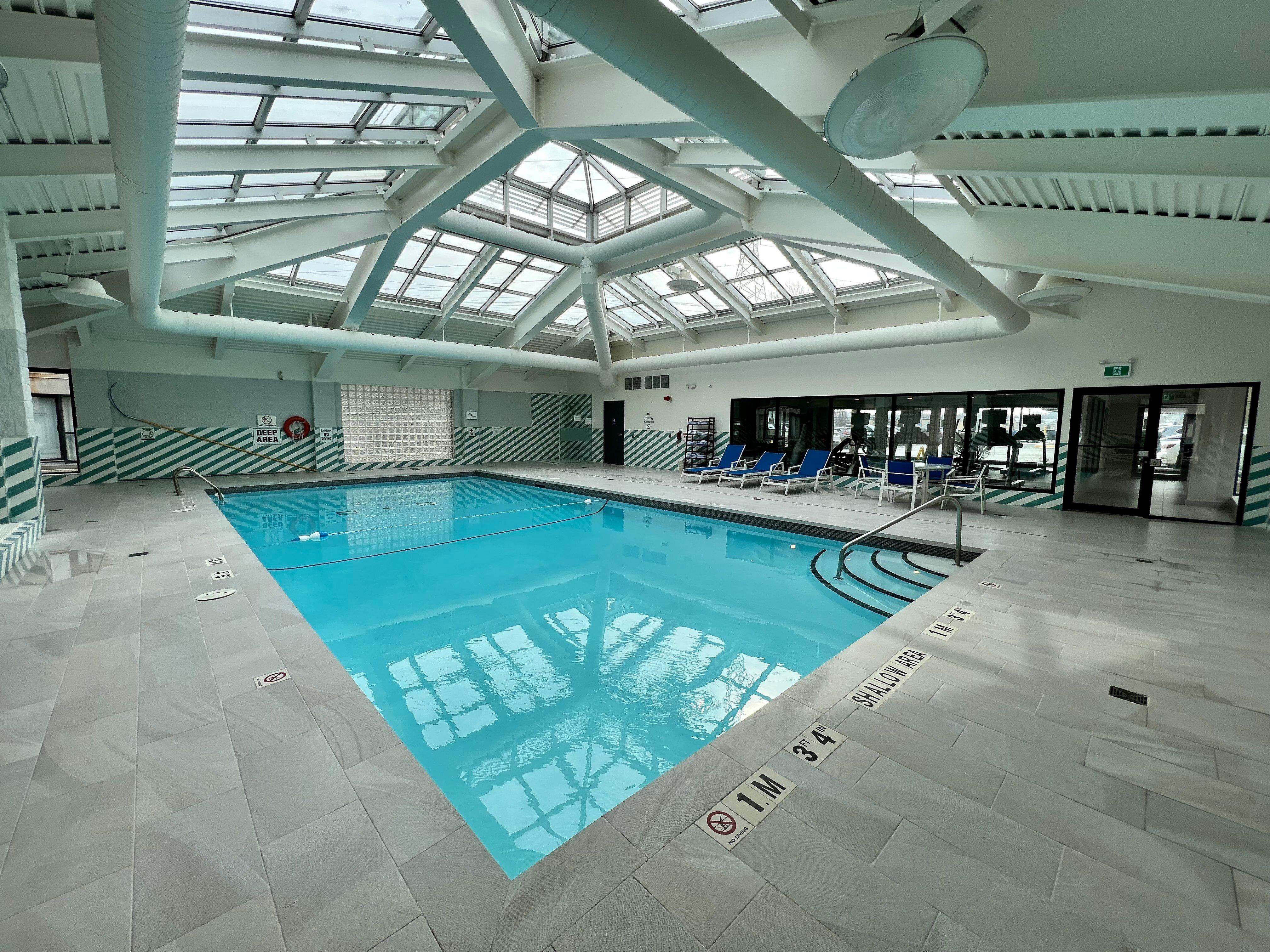 Holiday Inn Toronto Airport East By Ihg Bagian luar foto