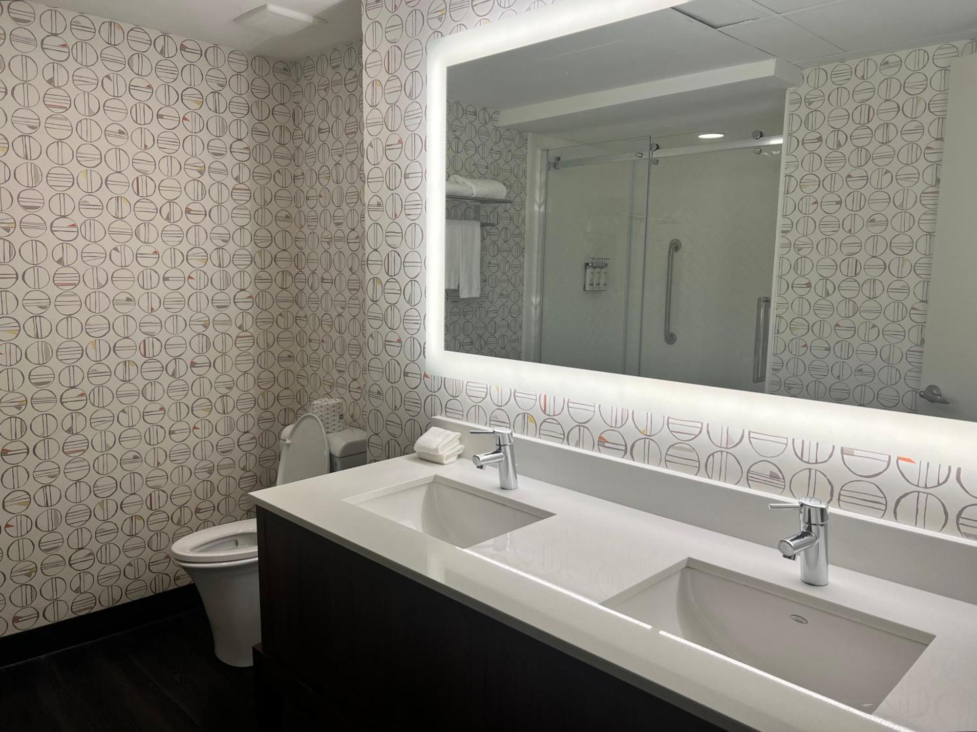 Holiday Inn Toronto Airport East By Ihg Bagian luar foto