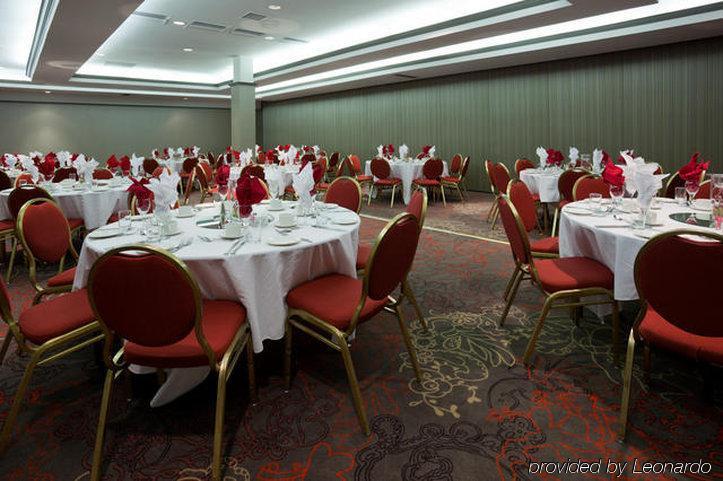 Holiday Inn Toronto Airport East By Ihg Restoran foto