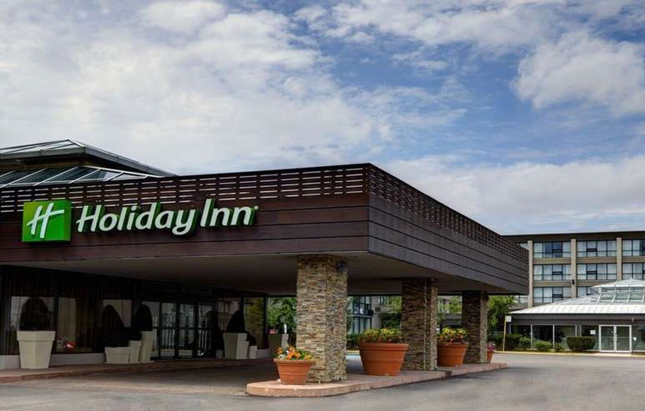 Holiday Inn Toronto Airport East By Ihg Bagian luar foto